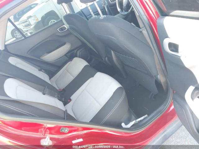 KMHRC8A3XLU018200 Hyundai Venue Sel