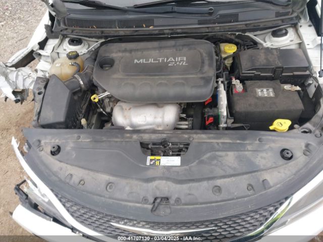1C3CCCAB9FN579818 Chrysler 200 Limited