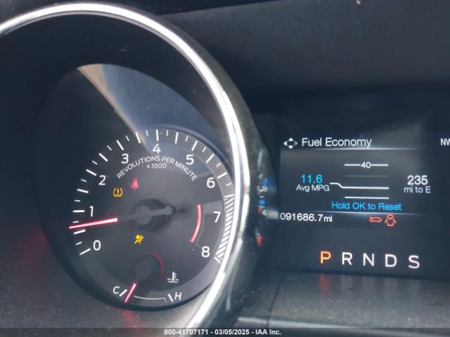 1FATP8EM8F5338590 Ford Mustang V6