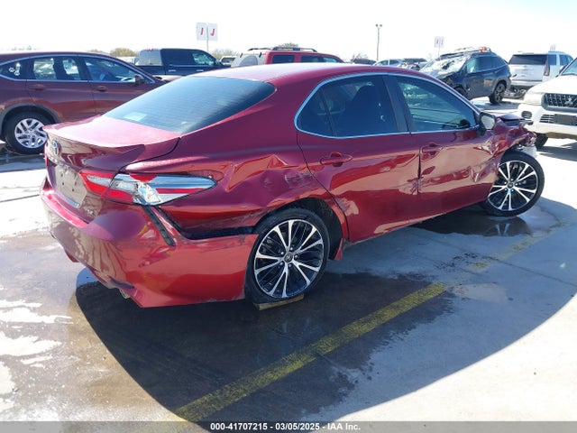4T1B11HK9JU583160 Toyota CAMRY SE