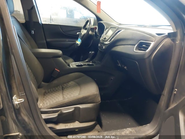 3GNAXSEV0JL374300 Chevrolet EQUINOX LT