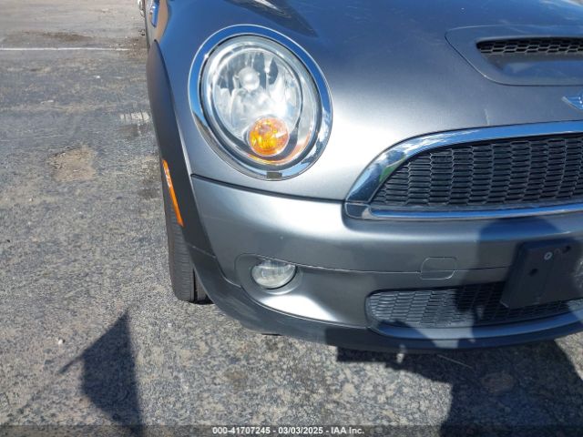 2009 MINI COOPER S CLUBMAN WMWMM33539TP74475 Photo 5