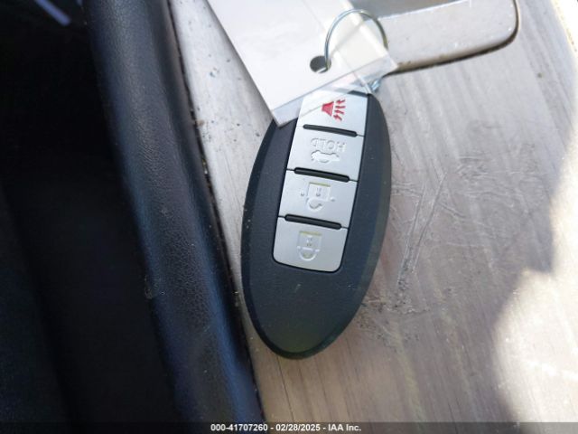 5N1AZ2MG2JN135283 Nissan MURANO SV