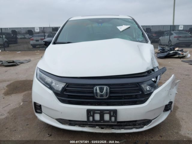 5FNRL6H72RB008862 Honda Odyssey Sport