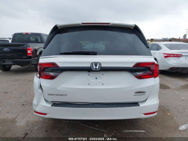 5FNRL6H72RB008862 Honda Odyssey Sport