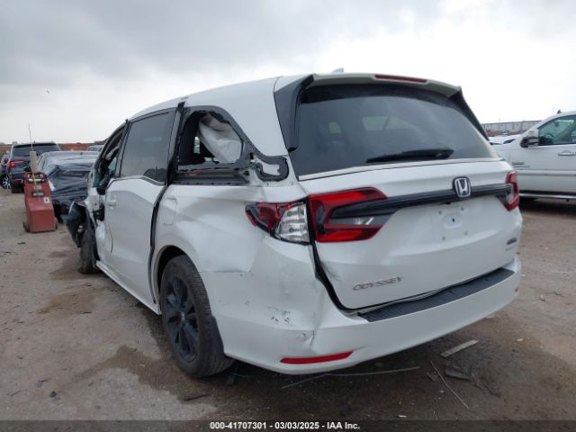 5FNRL6H72RB008862 Honda Odyssey Sport