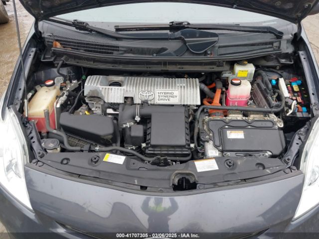JTDKN3DU6F0476903 Toyota Prius Two