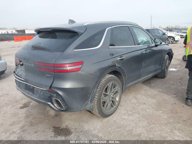 Genesis Gv70 2.5t Awd 2022 KMUMADTB2NU065058 Image 4