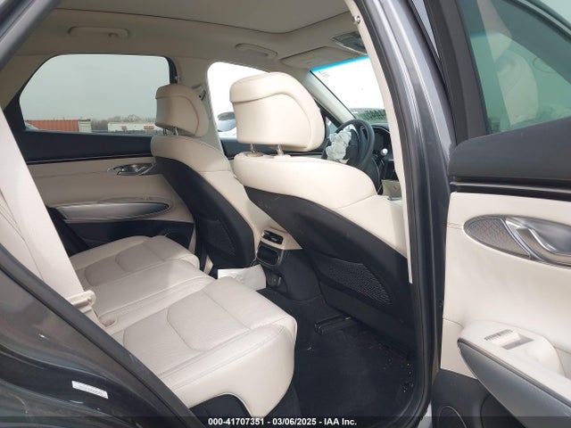 Genesis Gv70 2.5t Awd 2022 KMUMADTB2NU065058 Image 8