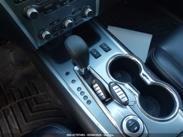 5N1DR2MM9JC613309 Nissan Pathfinder Sl