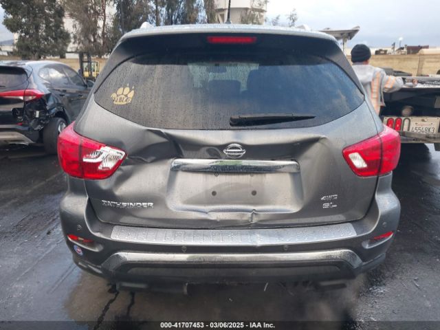 5N1DR2MM9JC613309 Nissan Pathfinder Sl