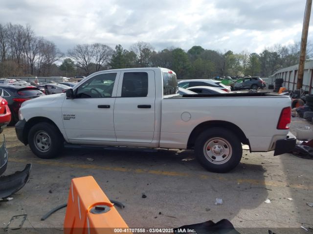 1C6RR6FG4KS515764 RAM 1500 Classic Tradesman  4x2 6'4 Box