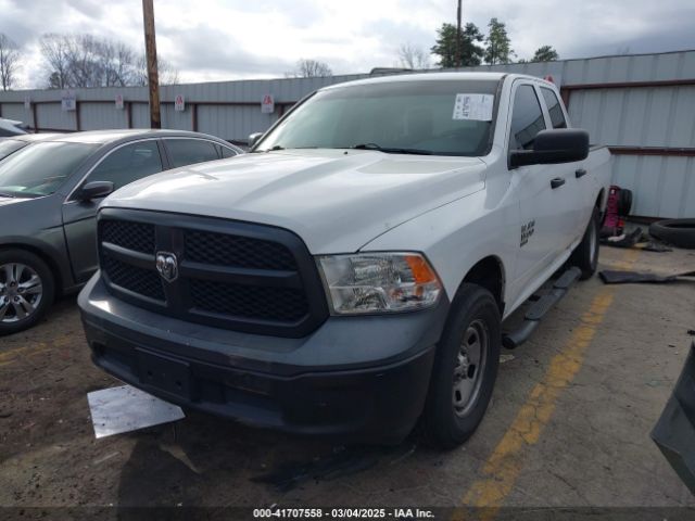 1C6RR6FG4KS515764 RAM 1500 Classic Tradesman  4x2 6'4 Box