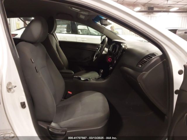 5XXGM4A76FG417507 KIA Optima Lx