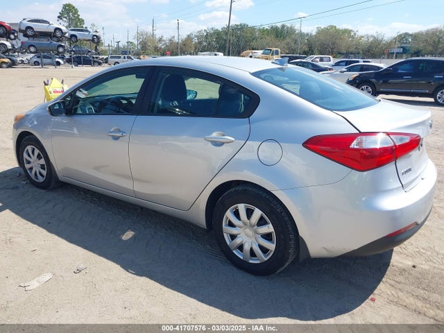 KNAFK4A68G5536400 KIA FORTE LX