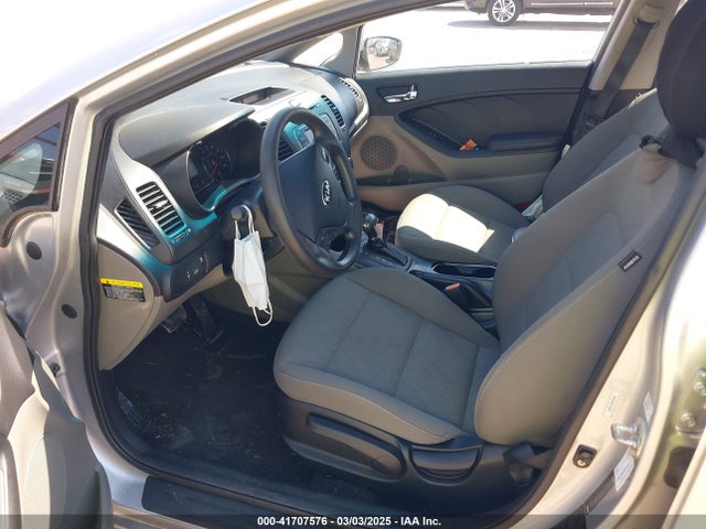 KNAFK4A68G5536400 KIA FORTE LX