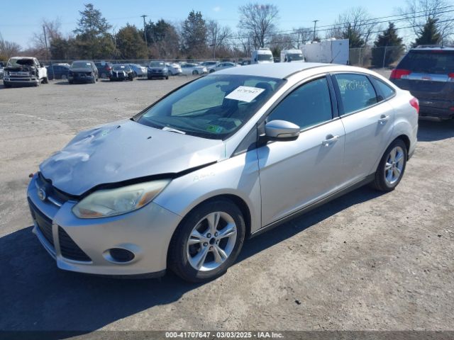 1FADP3F20EL454137 Ford FOCUS SE