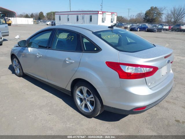 1FADP3F20EL454137 Ford FOCUS SE