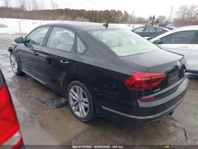 1VWLA7A39KC002680 Volkswagen Passat 2.0t Wolfsburg Edition
