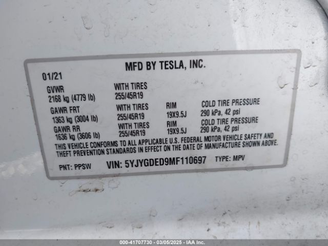 5YJYGDED9MF110697 Tesla Model Y Standard Range Rear-wheel Drive