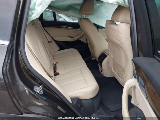 5UXTR9C51KLD98868 BMW X3 Xdrive30i