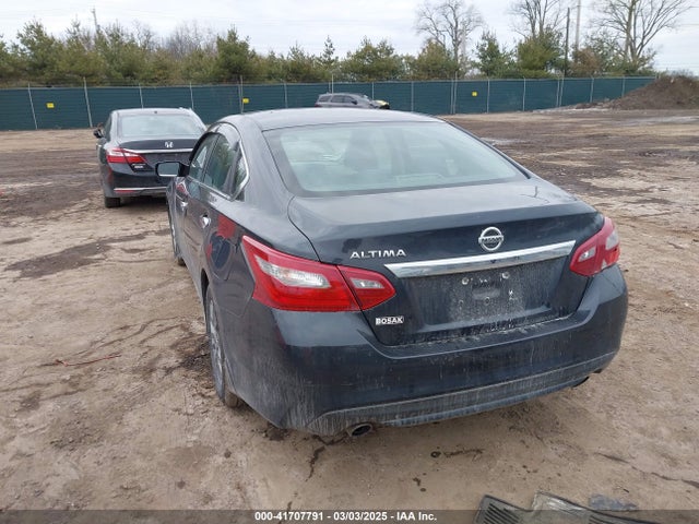 1N4AL3APXJC133203 Nissan Altima 2.5 S