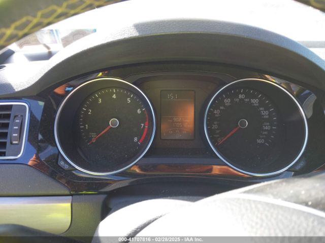 3VWD17AJ6GM406626 Volkswagen Jetta 1.8t Sport