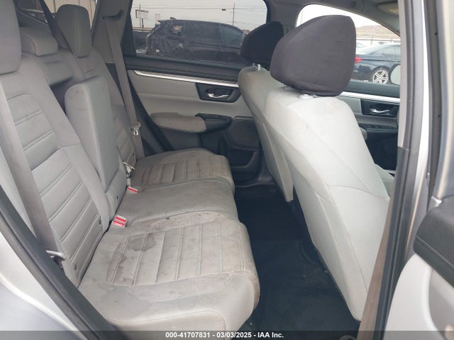 Honda CR-V LX 2017 7FARW5H31HE015321 Image 8