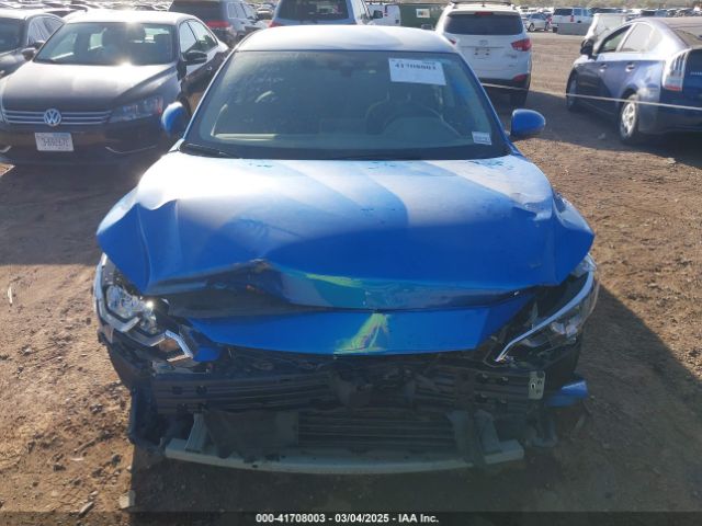 3N1AB8CV6NY252940 Nissan Sentra