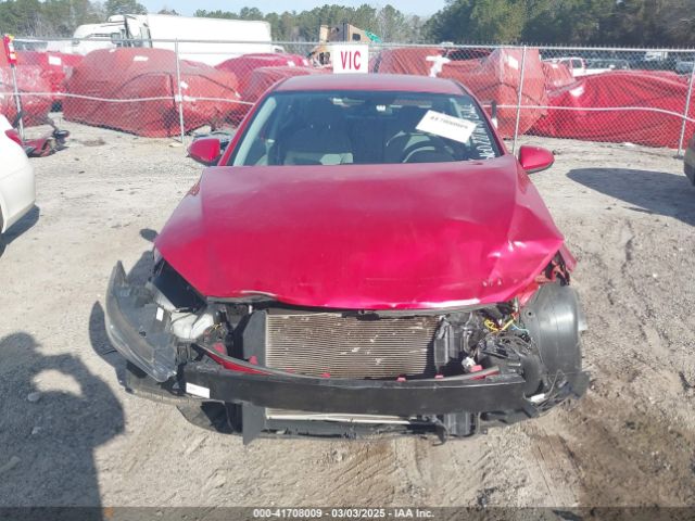 5NPD84LF2JH226160 Hyundai ELANTRA SEL