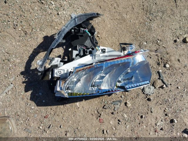 2T3W1RFV3MW164777 Toyota Rav4 Xle