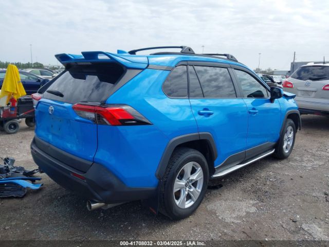 2T3W1RFV3MW164777 Toyota Rav4 Xle
