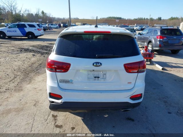 5XYPGDA37KG526732 KIA Sorento 2.4l Lx