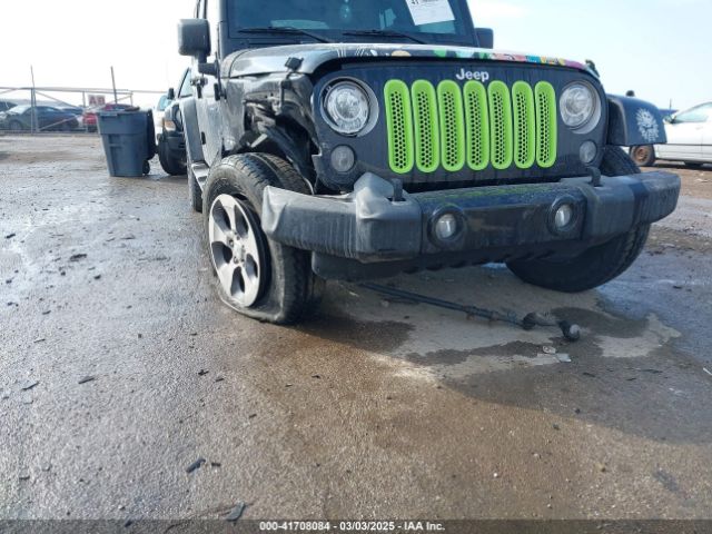 1C4BJWEG5HL520140 Jeep Wrangler Unlimited Sahara 4x4