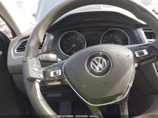 3VV1B7AX6JM108786 Volkswagen Tiguan 2.0t S