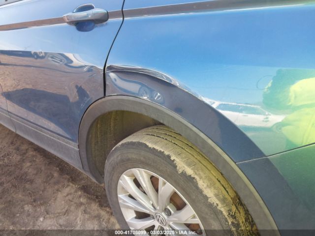 3VV1B7AX6JM108786 Volkswagen Tiguan 2.0t S