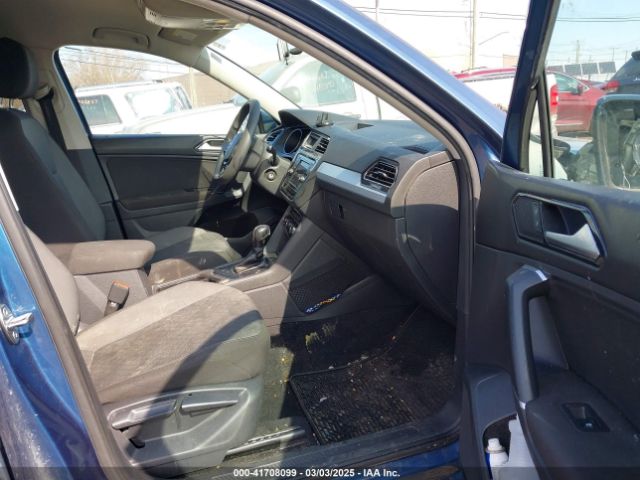 3VV1B7AX6JM108786 Volkswagen Tiguan 2.0t S