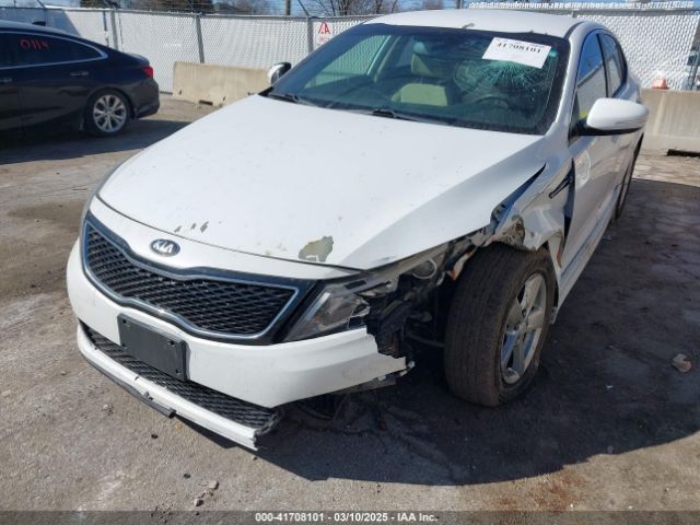 5XXGM4A73EG322983 KIA Optima Lx