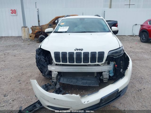 1C4PJLLBXKD405322 Jeep Cherokee Altitude Fwd