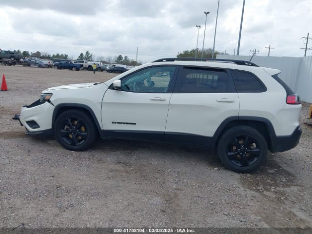 1C4PJLLBXKD405322 Jeep Cherokee Altitude Fwd