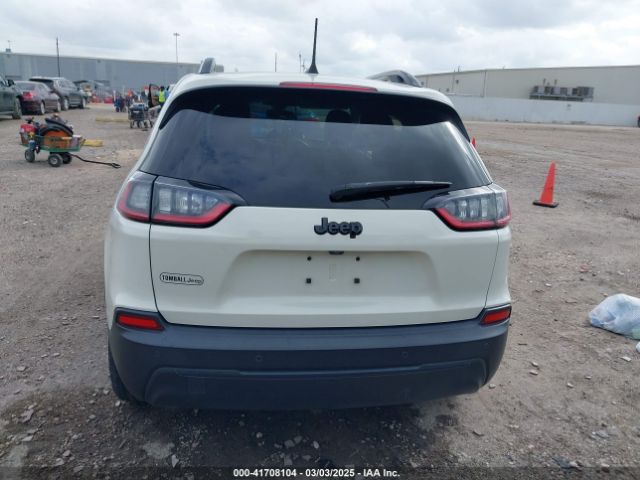 1C4PJLLBXKD405322 Jeep Cherokee Altitude Fwd