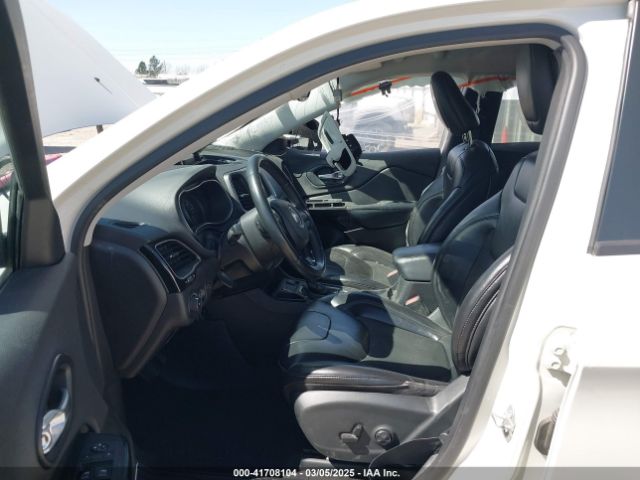1C4PJLLBXKD405322 Jeep Cherokee Altitude Fwd