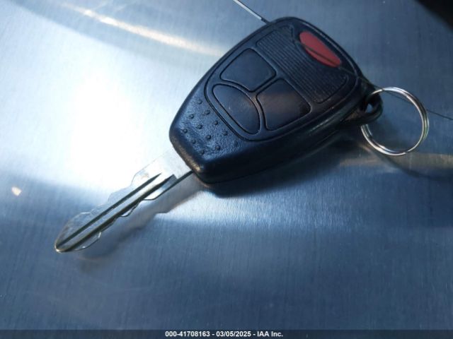 1C4NJPFA4GD754680 Jeep Patriot Latitude