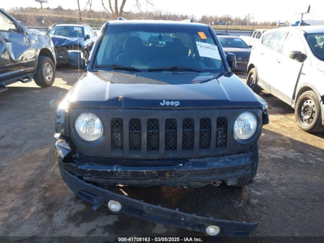 1C4NJPFA4GD754680 Jeep Patriot Latitude