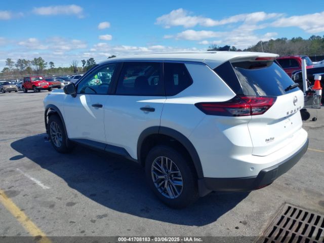 5N1BT3AA9RC746379 Nissan Rogue S Fwd