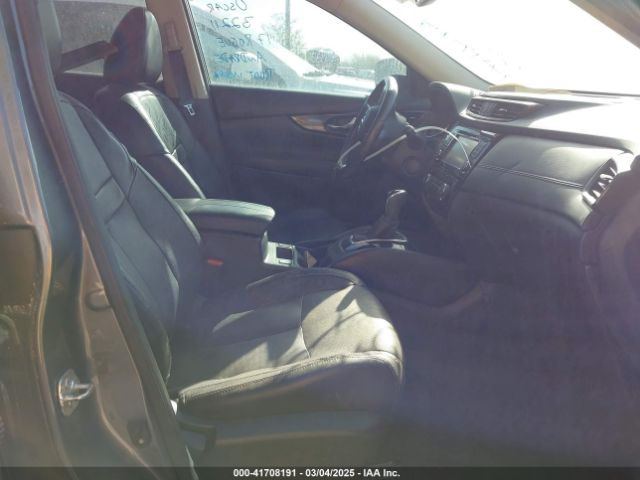 5N1AT2MT0HC884877 Nissan Rogue Sl