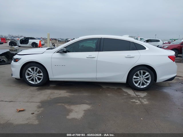 Chevrolet MALIBU LT 2018 1G1ZD5STXJF260381 Image 14