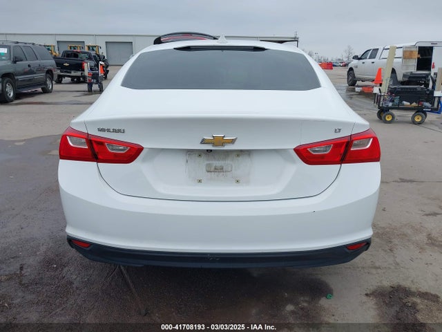 Chevrolet MALIBU LT 2018 1G1ZD5STXJF260381 Image 16