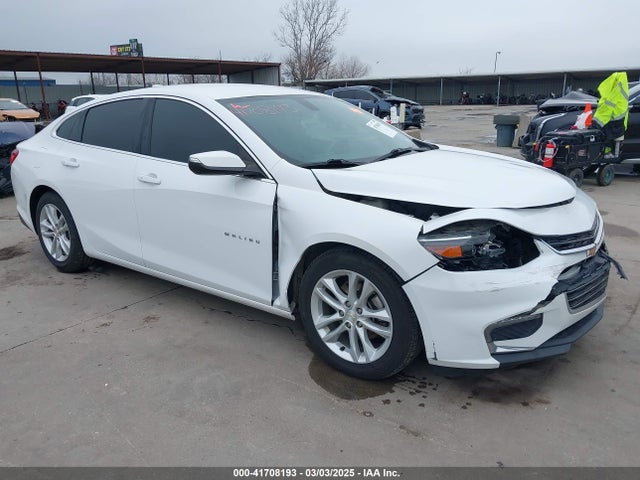 Chevrolet MALIBU LT 2018 1G1ZD5STXJF260381 Image 17