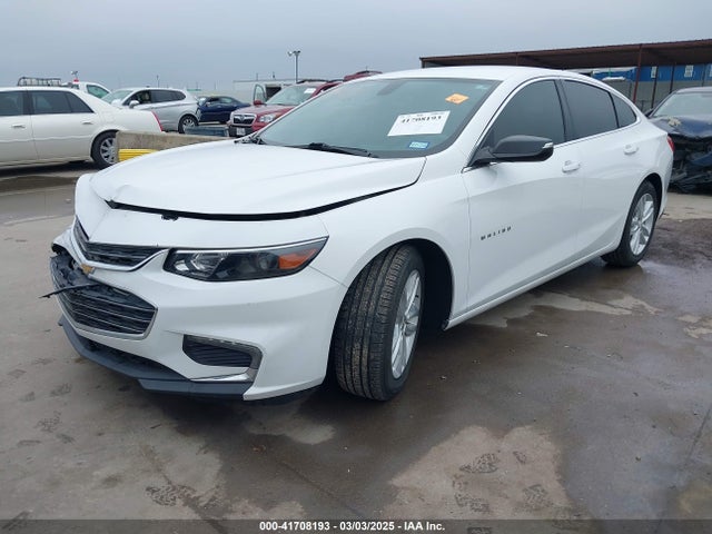 Chevrolet MALIBU LT 2018 1G1ZD5STXJF260381 Image 2